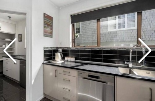 Rotorua House | Central, family sized and private on Devon Street!