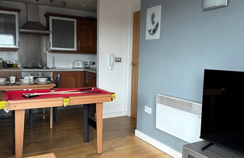 Sheffield City Centre Apartment | Central Flat|Pool Table|Balcony