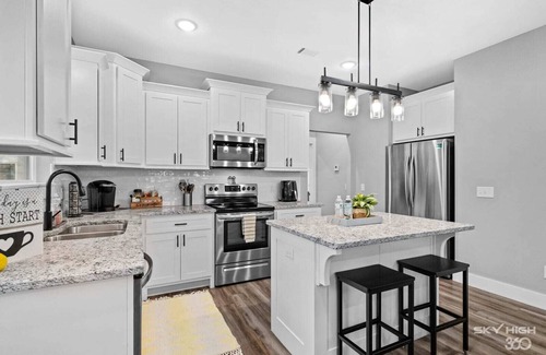 Benton County House | Central Getaway Off of I-49
