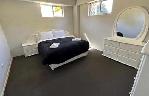 Grafton Apartment | Central Ground Floor Apartment