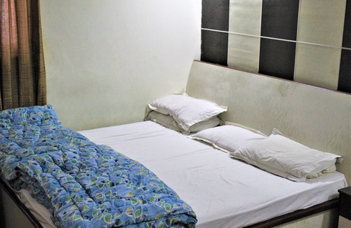 Nizamuddin House | Central Guest House