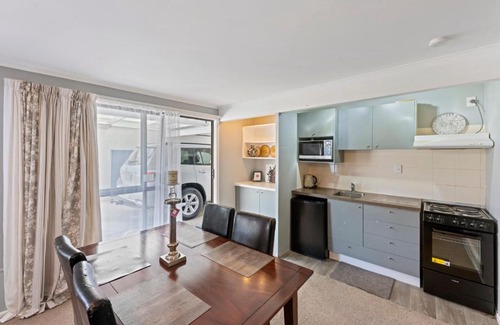 Epsom House | Central Haven - Auckland Central Holiday Home