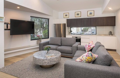 Margaret River Apartment | Central Heights | Main Street Views