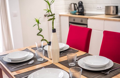 Puerto de Pollensa Apartment | Central Holiday Apartment "Aire del Mar" with Terrace, Air Conditioning and Wi-Fi