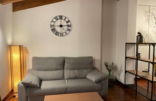 Jaca Apartment | Central Jaca Penthouse: Cozy 2BR + Sofa-bed, Fully Equipped Kitchen