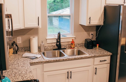 Joplin House | Central Joplin, 3Bed2Bath, Family Home