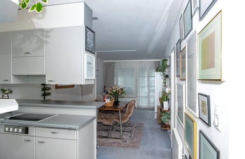 Davos Apartment | Central location! Modern and secret apartment.