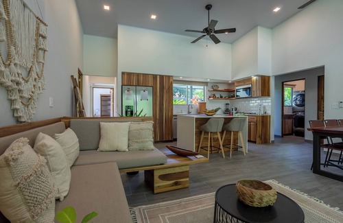 Uvita House | Central Location- Modern Home With Pool and Close Beach Access