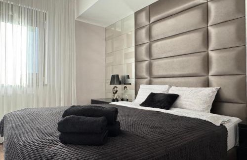 Craiova Apartment | Central Luxury Apartment - Private parking - Self check in - Bujorului Residence
