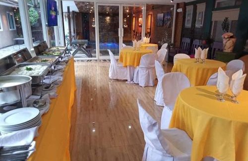 Bacolod Villa | Central Perk inspired pool villa