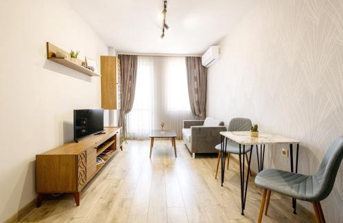 Ruse Center Apartment | Central Point Premium +