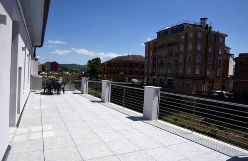Canelli Apartment | Central River Apartment Appartamento DI Recentissima Ristrutturazione