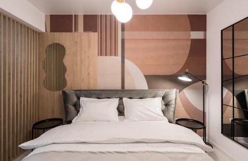 Sector 5 Apartment | Central Spacious Apartment 910