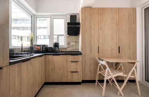 Sector 5 Apartment | Central Spacious Apartment 910