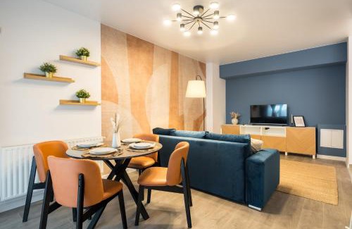 Sector 5 Apartment | Central Spacious Apartment 1009