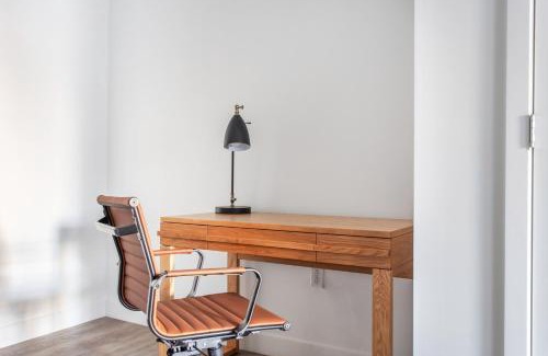 Central Square Apartment | Central Sq 1BR w Gym Doorman Roof BOS-314