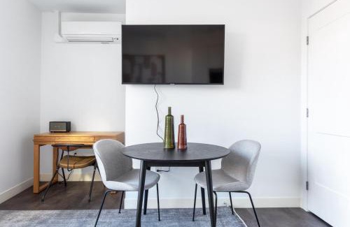 Central Square Apartment | Central Sq Studio w Doorman nr T Stop BOS-311