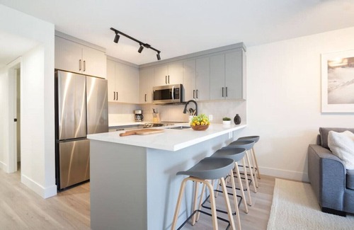 Village North Condo | Central, Stylish 2BR/2BA w/HT & Parking