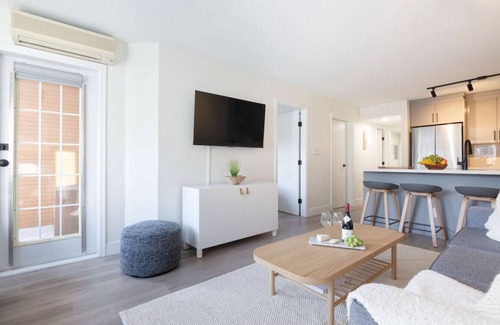 Village North Condo | Central, Stylish 2BR/2BA w/HT & Parking