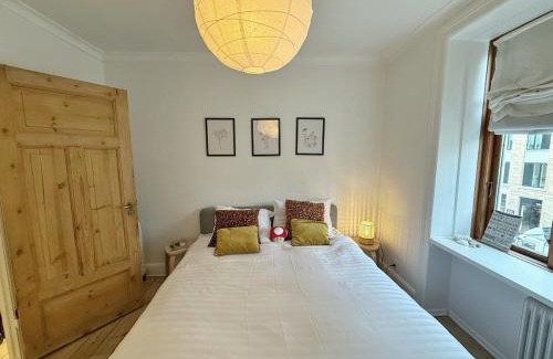 København V Apartment | Central & Stylish 3-person Apt I 5 Min to Metro