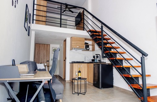 Villeta Apartment | Central Suites by H&R