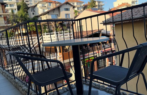 Sveti Vlas Apartment | Central Sveti Vlas Studio with Panoramic Sea View