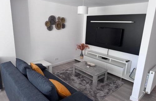 Old Town Apartment | Central Vibe