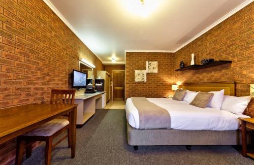 Yarrawonga Hotel | Central Yarrawonga Motor Inn