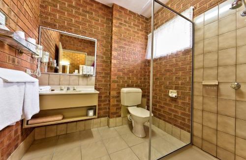 Yarrawonga Hotel | Central Yarrawonga Motor Inn