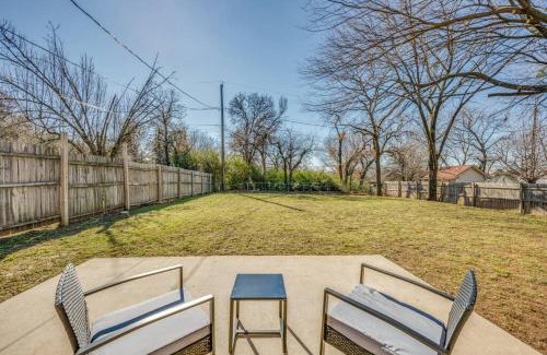 Denton House | Centrally Located 3BR 2BA - !
