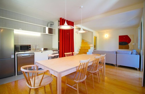 Guimaraes Apartment | Centrally located 4 bedroom apartment - Simply perfect for your family vacation.