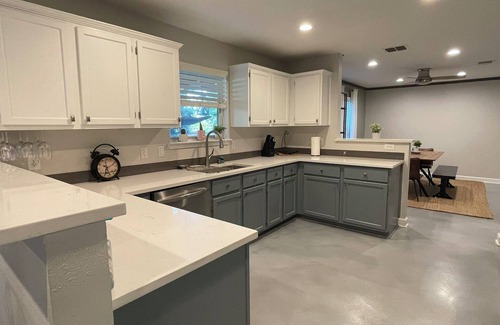 North San Antonio - SAT House | Centrally located 4bed & 2.5bath