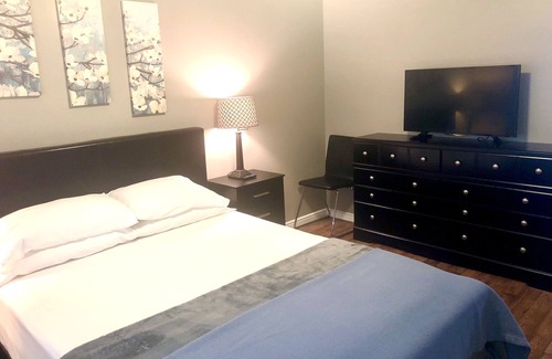 Clearfield House | Centrally Located Between Ogden and Salt Lake City! 5 minutes to HAFB!
