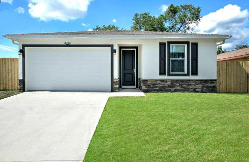Tampa House | Centrally Located Family Home In Tampa