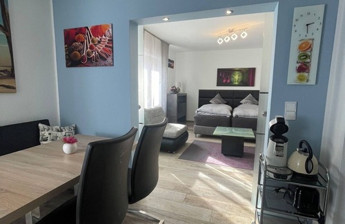 Leverkusen Condo | Centrally located in Leverkusen, modern furnished chic city apartment with service
