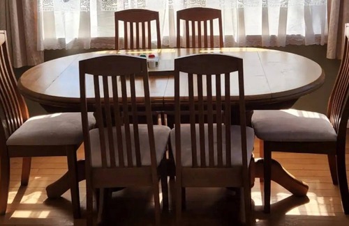 Henderson House | Centrally located , specious entire house, close to all animities