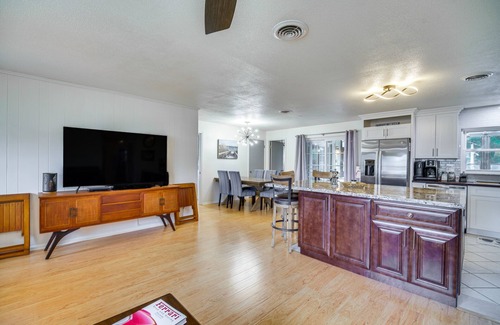 Merritt Island Cottage | Centrally Located Merritt Island Home: Pool, Porch