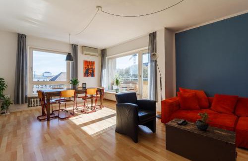 Karlsruhe City Centre Apartment | #centralstation #130qm Hauptbahnhof #netflix