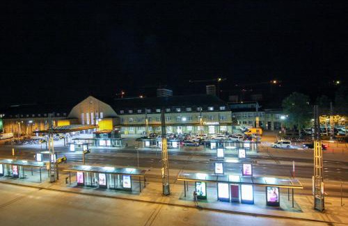 Karlsruhe City Centre Apartment | #centralstation #130qm Hauptbahnhof #netflix
