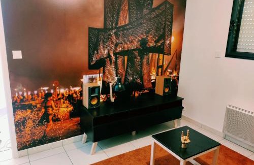 Clisson Apartment | Centre historique de Clisson avec Spa Intérieur