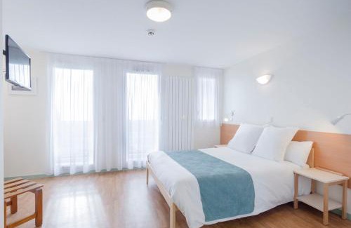 Annecy-le-Vieux Hotel | Centre Jean XXIII