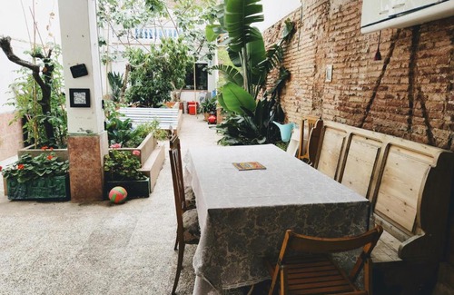 Mataro Apartment | CENTRIC HOUSE 100m from the beach
