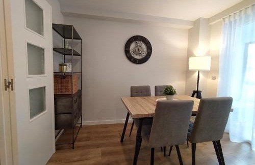 Aviles Apartment | Centro nuevo con parking gratis LasMeanas
