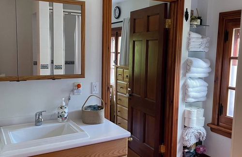 Sainte-Adele House | Century grand cottage on the water and in the forest