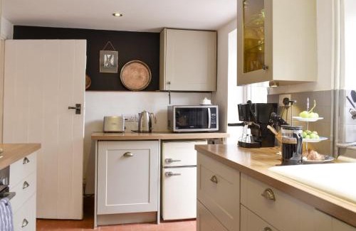 Winchcombe House | Cenwulf Cottage