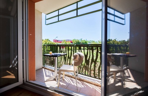 Valence Apartment | Cerise Valence