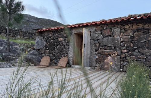 Cossourado Hotel | Cerquido by NHôme