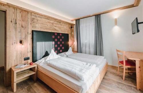 Campitello di Fassa Apartment | Cesa Edelweiss Living & Spa
