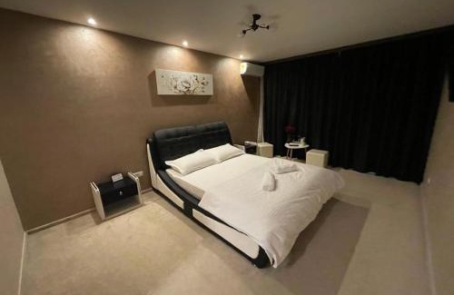 Galati Apartment | CEZARA