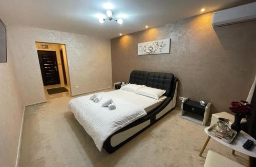 Galati Apartment | CEZARA
